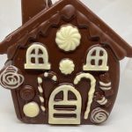 Casa de Hansel y Gretel. SIN LECHE, SIN HUEVO, SIN FRUTOS SECOS, SIN CACAHUETE, SIN GLUTEN, SIN PROTEÍNA DE SOJA, VEGANO.